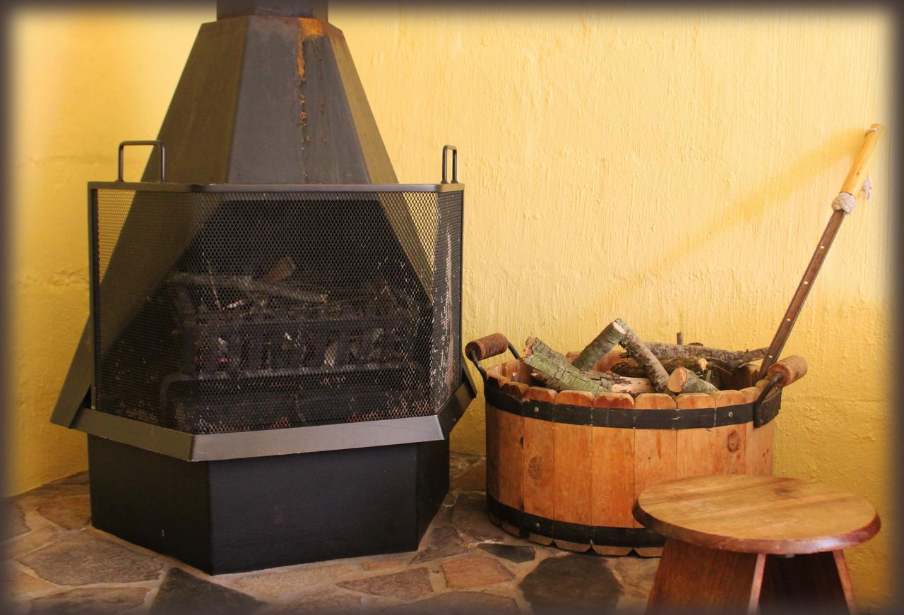 Yellowwood Cottage ヒメヴィル エクステリア 写真